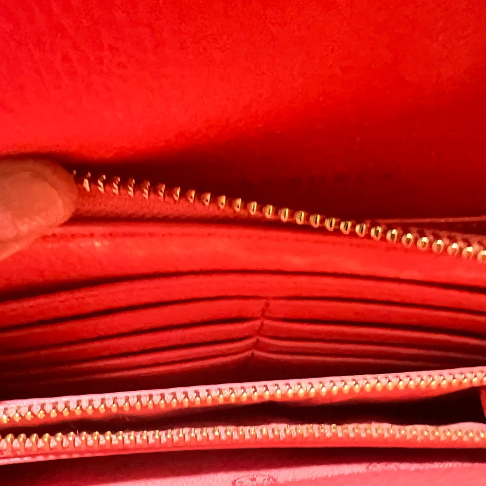 Tory Burch Coral Leather Crossbody Bag - Picture 9 of 16